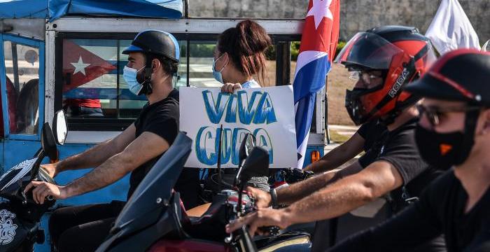 Foto: Ariel Cecilio Lemus Caravana contra el Bloqueo, en Villa Clara Foto: Ariel Cecilio Lemus