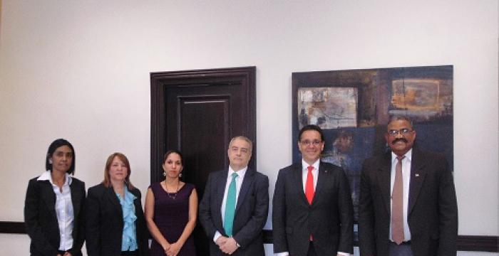 Retomar los contactos con América Latina-2 Retomar los contactos con América Latina-2
