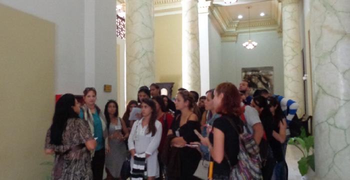 Visita 1 de estudiantes de Turismo a nueva sede-1
