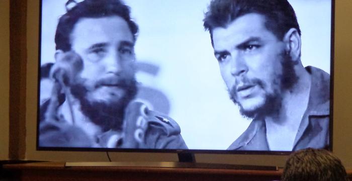 Parecerse al Che un tantico así-3 Parecerse al Che un tantico así-3