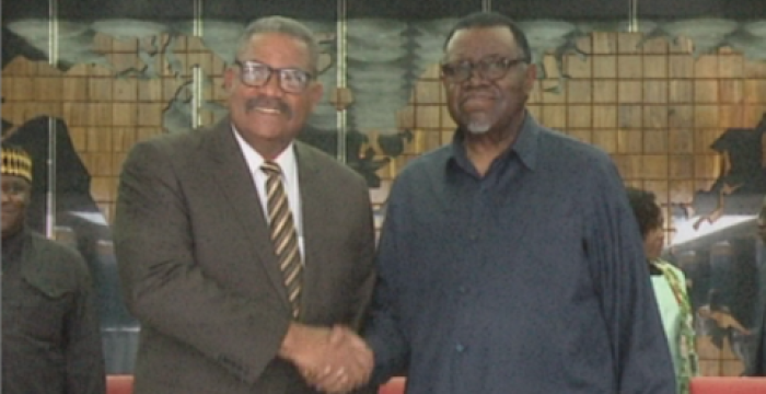 Hage Geingob, presidente de la República de Namibia recibió esta mañana a Rubén Remigio Ferro, presidente del Tribunal Supremo Popular de la República de Cuba Hage Geingob, presidente de la República de Namibia recibió esta mañana a Rubén Remigio Ferro, presidente del Tribunal Supremo Popular de la República de Cuba