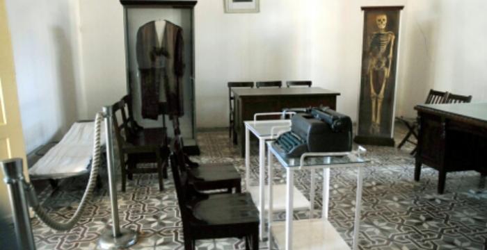 El pequeño local de enfermeras devenido escenario del trascendental juicio es preservado a semejanza de aquel día, en el hoy Parque-Museo Abel Santamaría El pequeño local de enfermeras devenido escenario del trascendental juicio es preservado a semejanza de aquel día, en el hoy Parque-Museo Abel Santamaría