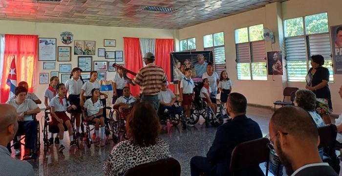 Visita a escuela Solidaridad con Panamá Visita a escuela Solidaridad con Panamá
