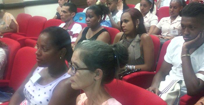 Recibimiento estudiantes secretariado Recibimiento estudiantes secretariado