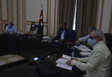 Proceso de análisis y debate