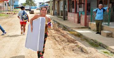 Entrega de donaciones en casos de desastres-1