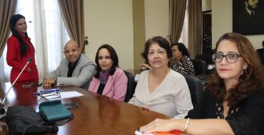 Mujeres de los tribunales Mujeres de los tribunales