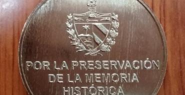 Patrimonio documental en las manos de Mercedes