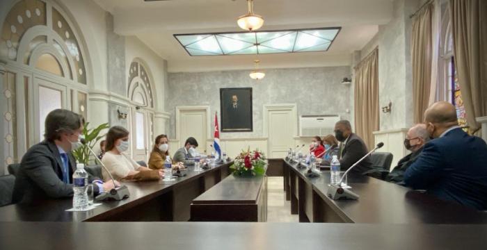 Visitan profesores españoles Tribunal Supremo Popular de Cuba Visitan profesores españoles Tribunal Supremo Popular de Cuba