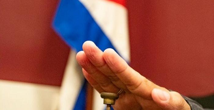 Límites del derecho de la representante legal de la víctima como parte procesal en los delitos contra el desarrollo integral de las personas menores de edad. Límites del derecho de la representante legal de la víctima como parte procesal en los delitos contra el desarrollo integral de las personas menores de edad.