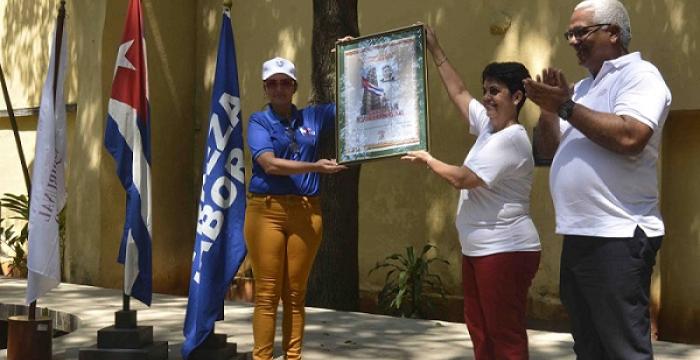 Entrega Distinción: Colectivo Distinguido Nacional al TSP