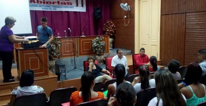 Apostar por la formación de nuevos jueces -2 Apostar por la formación de nuevos jueces -2