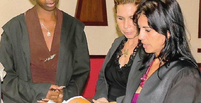 Juezas son mayoría Juezas son mayoría