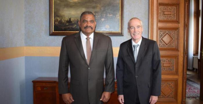 Presidente de Tribunal Supremo Popular de Cuba es recibido por el Presidente de la Corte Suprema de la República de Austria-2 Presidente de Tribunal Supremo Popular de Cuba es recibido por el Presidente de la Corte Suprema de la República de Austria-2