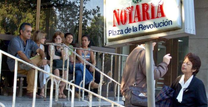 Técnico medio en Derecho, una propuesta necesaria Técnico medio en Derecho, una propuesta necesaria
