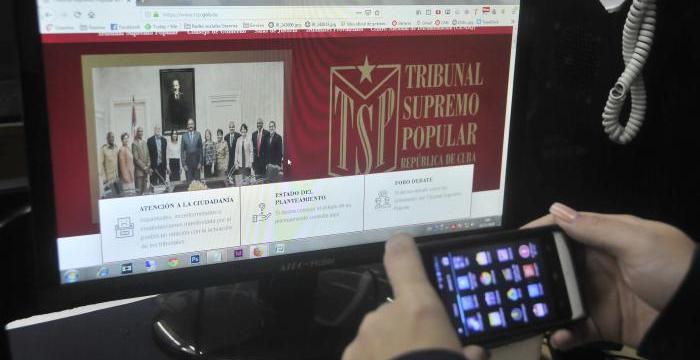 El empleo de las vías telemáticas para las notificaciones se extendió a todas las instancias judiciales y materias jurisdiccionales del Sistema de Tribunales. Foto: Ismael Batista Ramírez