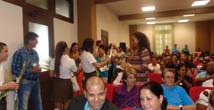 Muchos motivos para celebrar-4 Muchos motivos para celebrar-4