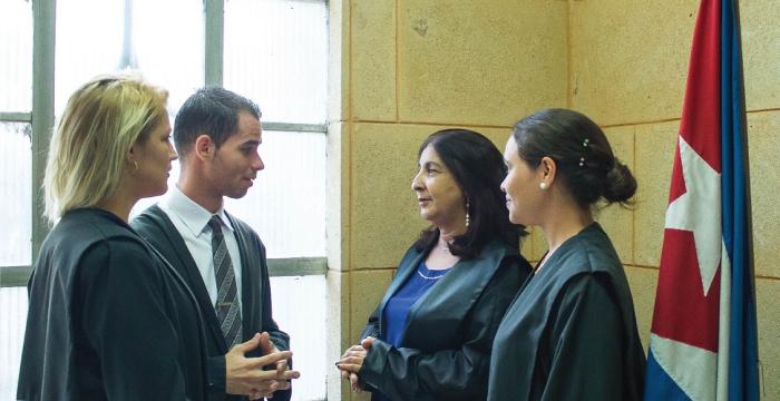 Juezas son mayoría Juezas son mayoría