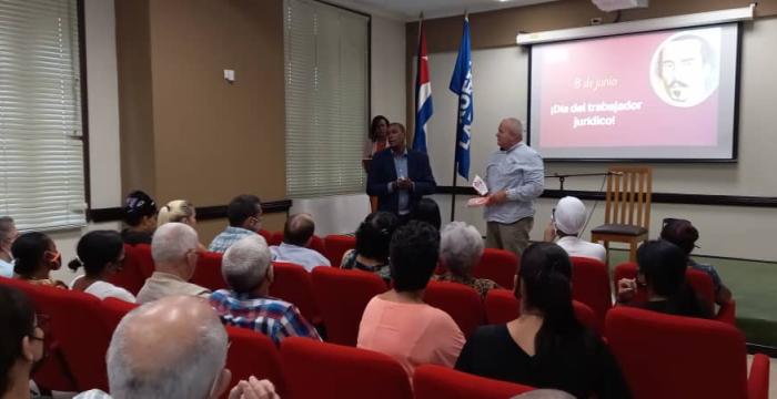 Celebra Tribunal Supremo Popular Día del Trabajador Jurídico